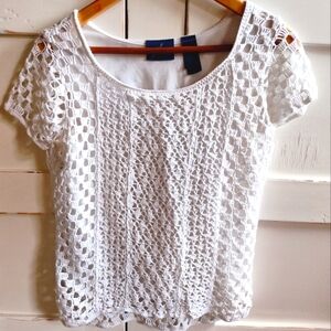 JH Collectibles Women's White Crochet Knit Pullover Short Sleeve Sweater | Med